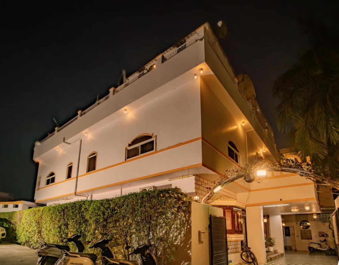 Hotel Ambavgarh Palace Udaipur Kültér fotó