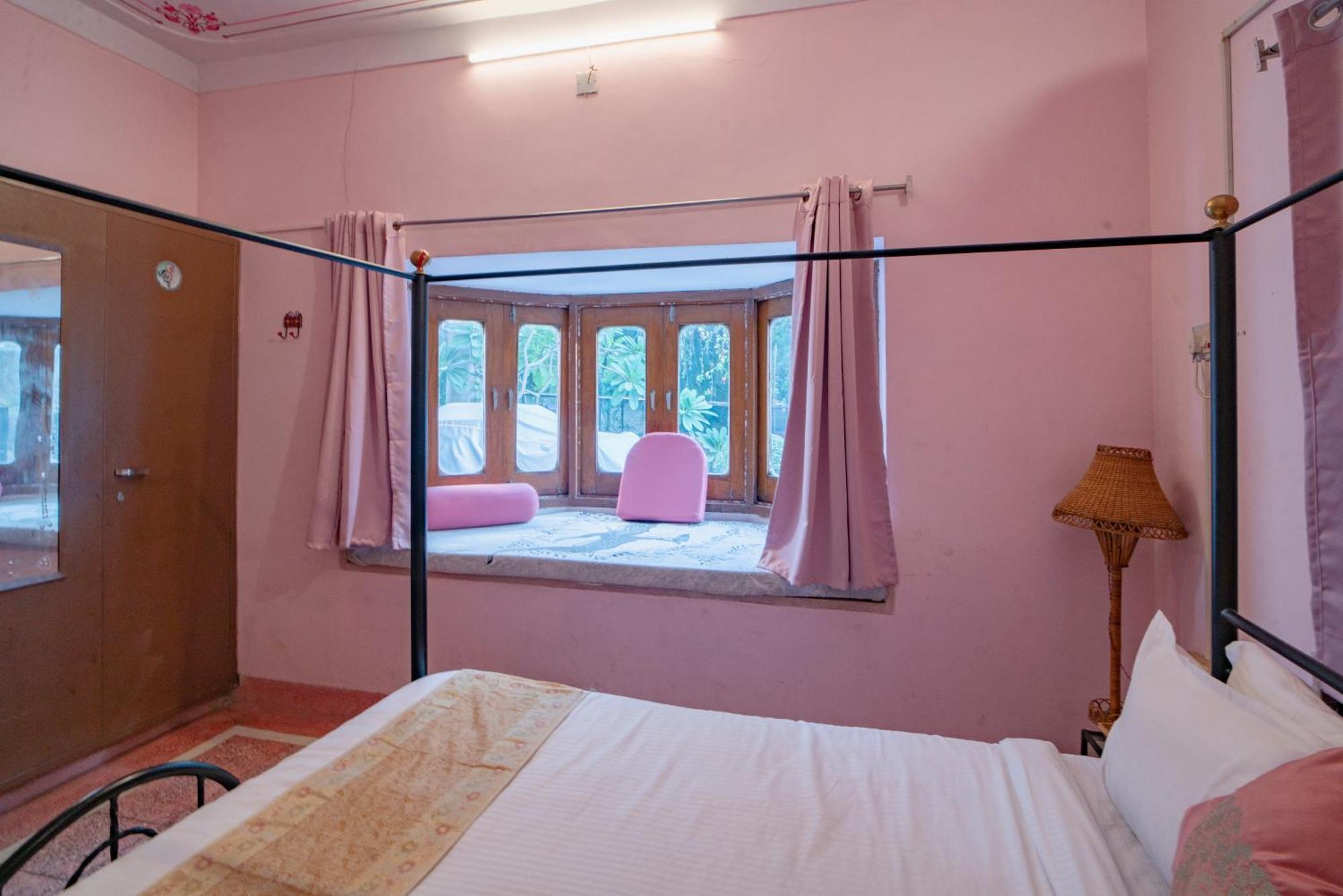 Hotel Ambavgarh Palace Udaipur Kültér fotó