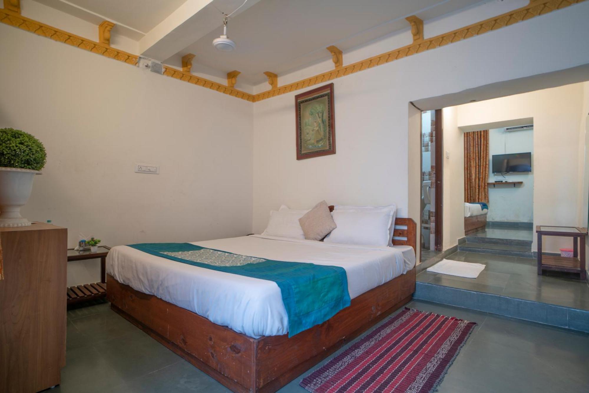 Hotel Ambavgarh Palace Udaipur Kültér fotó