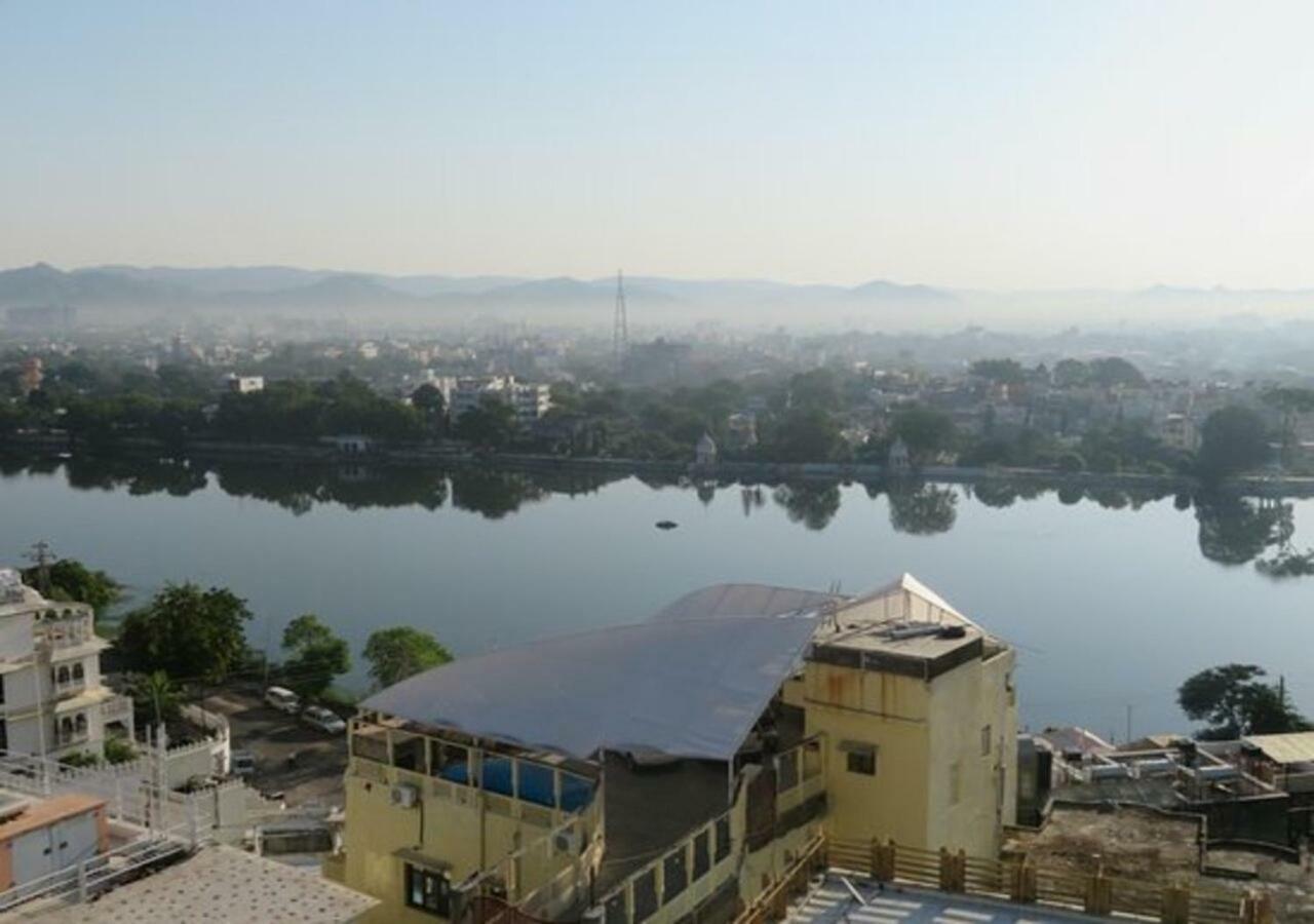 Hotel Ambavgarh Palace Udaipur Kültér fotó