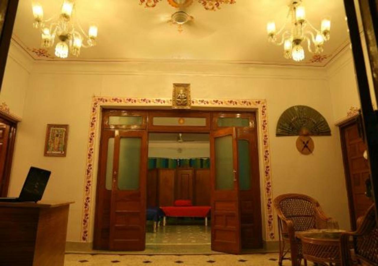 Hotel Ambavgarh Palace Udaipur Kültér fotó