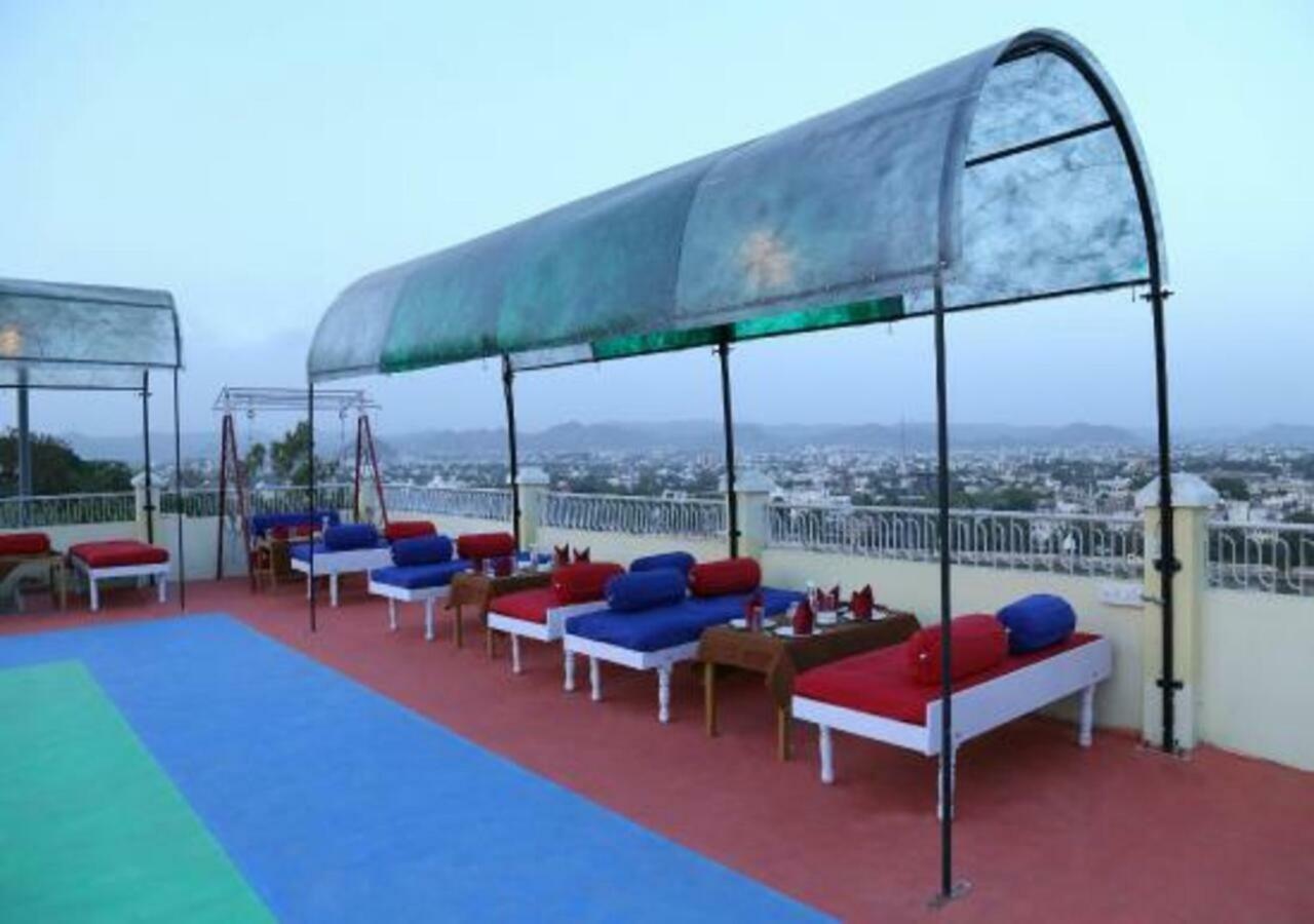Hotel Ambavgarh Palace Udaipur Kültér fotó
